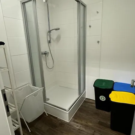 Mobliertes 5-zimmer-apartment - Kafertal شقة