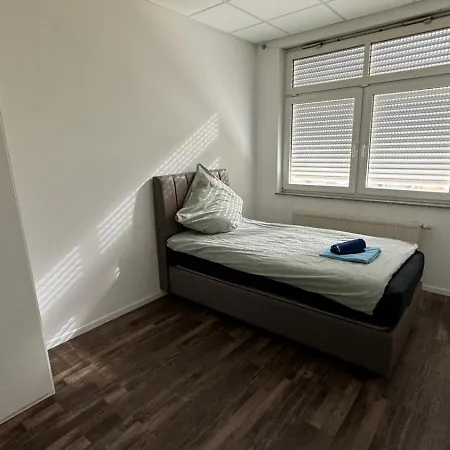 Mobliertes 5-zimmer-apartment - Kafertal Apartment *